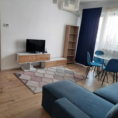 Quiet Place Near Forest Apartment